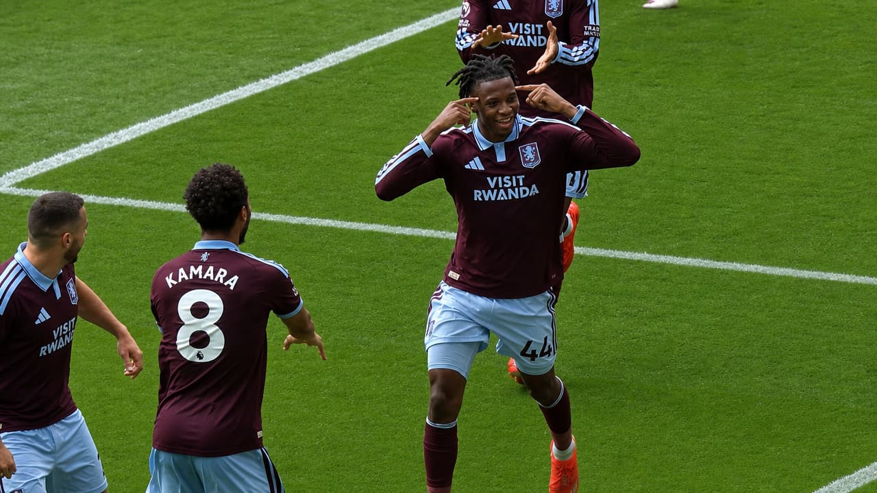Manzambi first goal for Villa