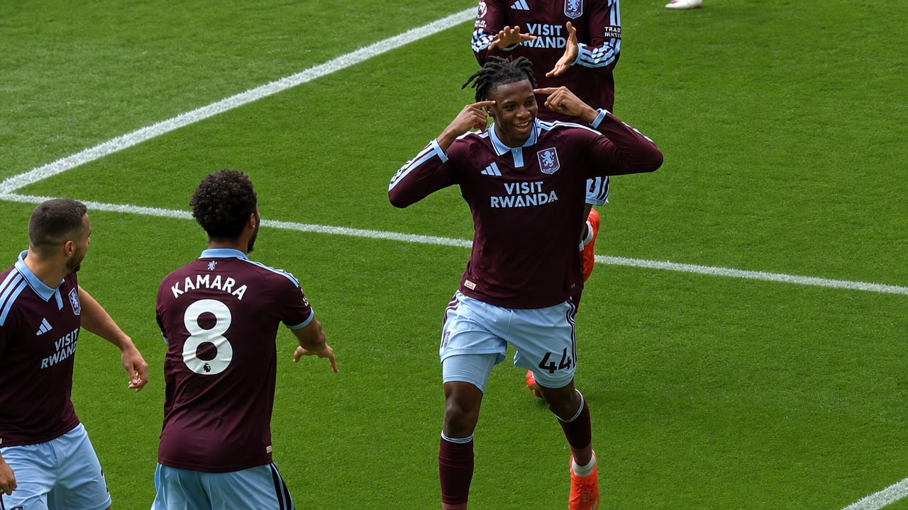 Manzambi first goal for Villa